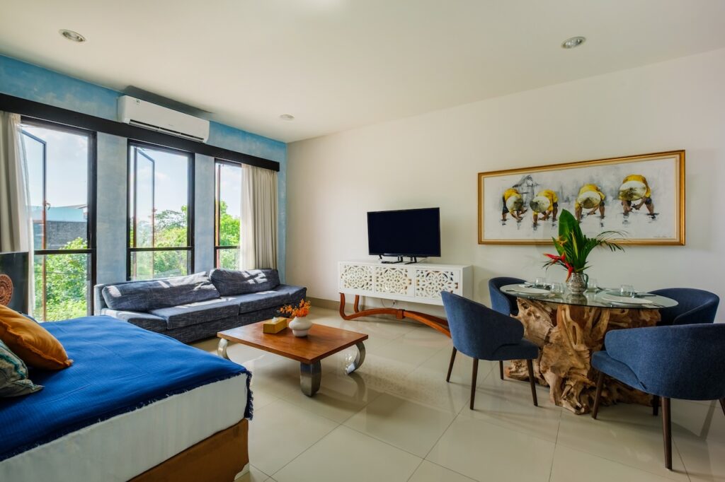 Amelia D Art Deco Suites