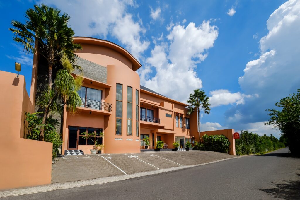 Why Choose Amelia D Art Deco Suites?